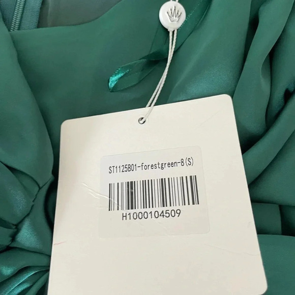 Hello Molly green satin wrap dress in forest green - Picture 7 of 12